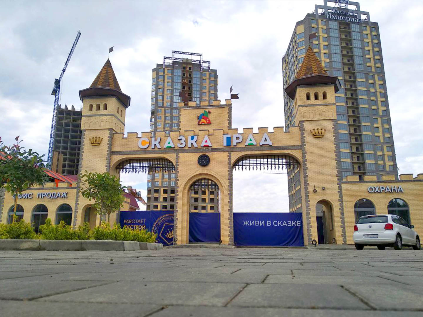 Бүкіл отбасының жыныстық қатынастағы порно видеосы